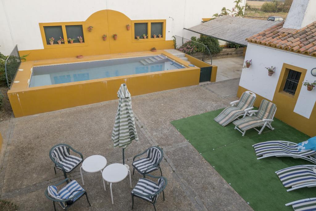 Casa Rural Dehesa De Solana Herrera de Alcantara Exterior photo